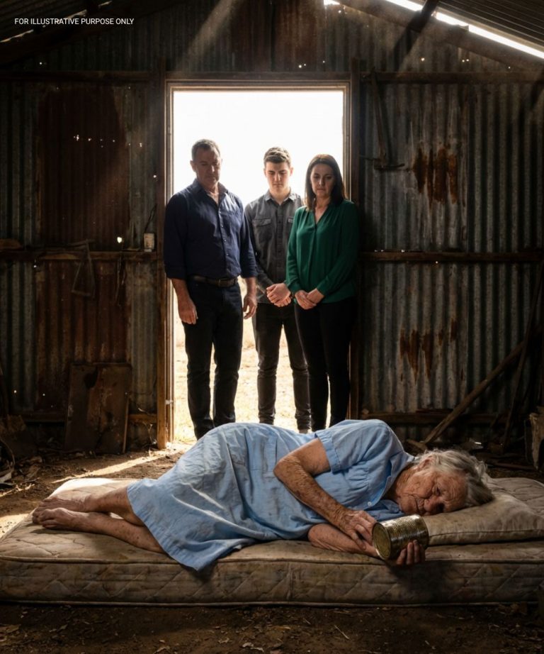 Myśleliśmy, że pieniądze, które wysyłaliśmy latami, zapewniły jej wygodne życie. Ale kiedy wróciliśmy, zobaczyliśmy nędzę, głód i rozpadający się dom. To wszystko było oszustwem kogoś, komu bezgranicznie ufaliśmy.